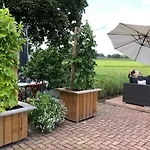 Het Schaapje 住宿加早餐酒店 *